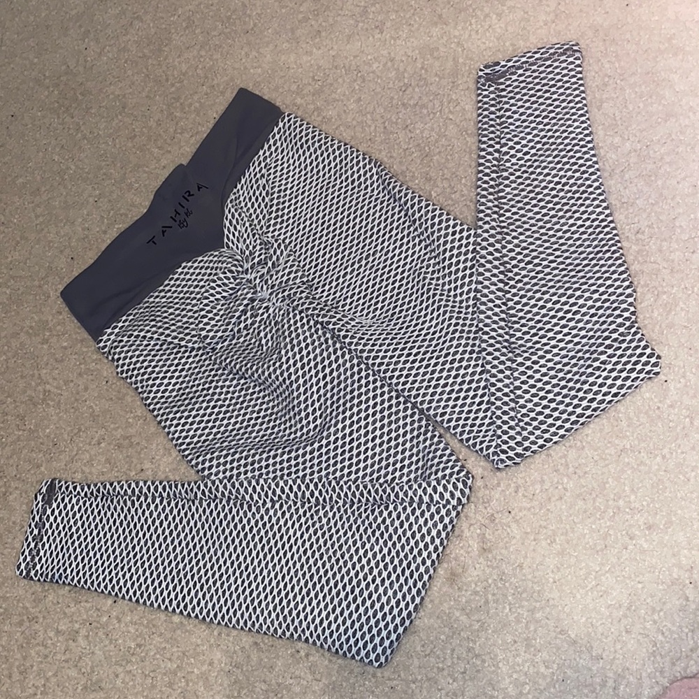 Tahira any KB Luxe Leggings